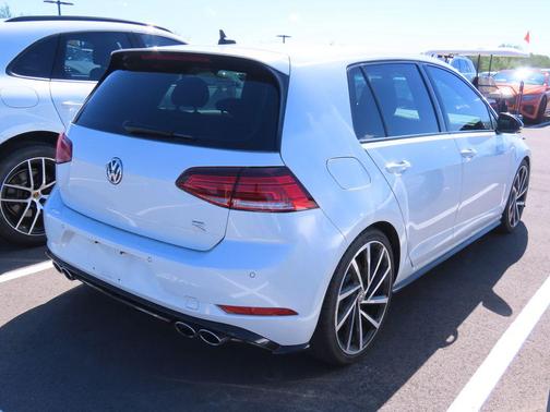 2019 Volkswagen Golf R 2.0T DSG