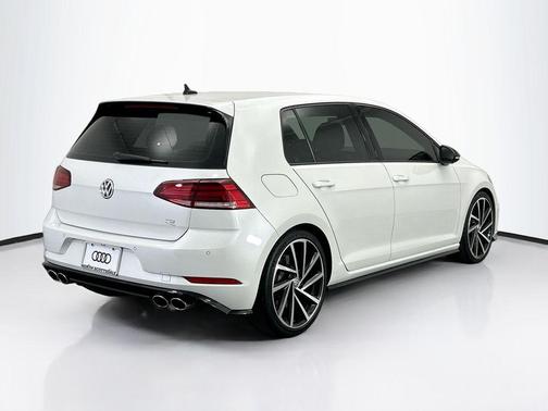 2019 Volkswagen Golf R 2.0T DSG
