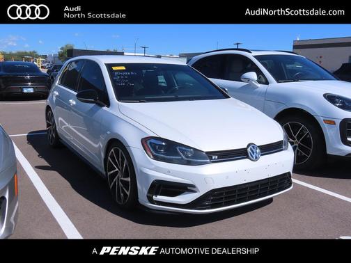 2019 Volkswagen Golf R 2.0T DSG