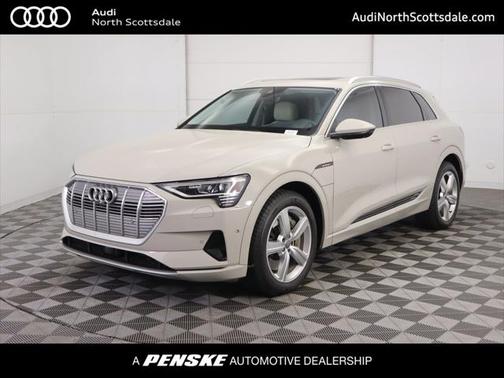 2019 Audi e-tron Premium Plus