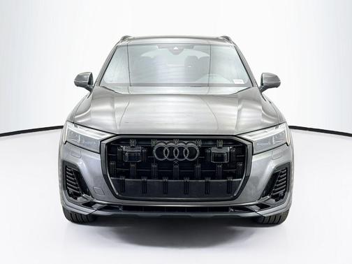 2026 Audi Q7 55 Premium Plus