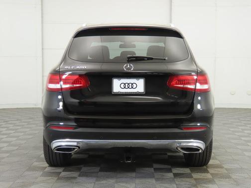 2019 Mercedes-Benz GLC 300 Base