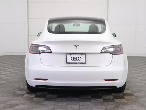 2019 Tesla Model 3 Standard Range