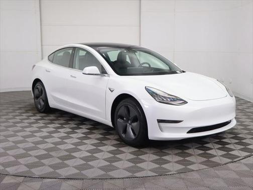 2019 Tesla Model 3 Standard Range