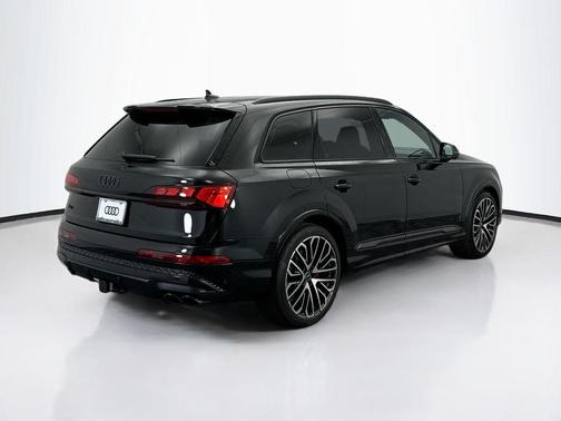 2026 Audi SQ7 4.0T Prestige