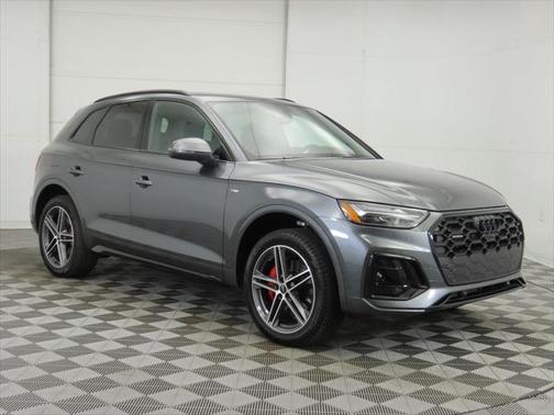 2025 Audi Q5 55 S line Premium Plus
