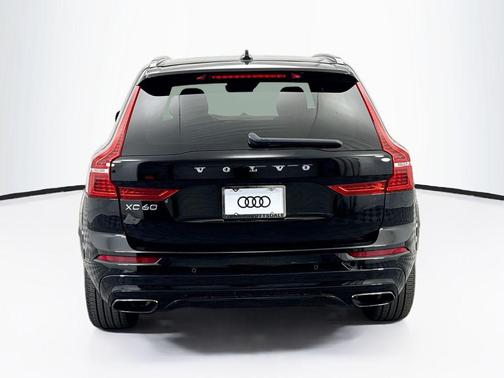 2020 Volvo XC60 Recharge Plug-In Hybrid T8 Polestar