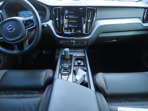 2020 Volvo XC60 Recharge Plug-In Hybrid T8 Polestar