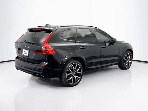 2020 Volvo XC60 Recharge Plug-In Hybrid T8 Polestar