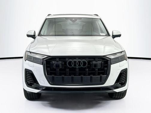 Glacier White Metallic 2026 Audi Q7 45 Premium Plus