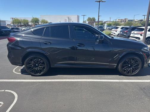 Black Sapphire Metallic 2025 BMW X6 M Base