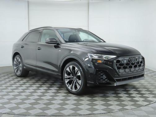 2025 Audi Q8 55 Prestige
