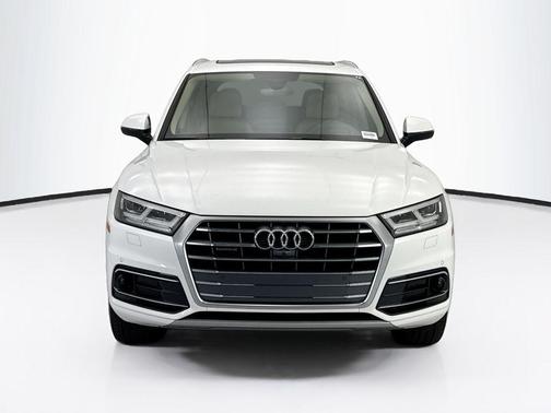 Ibis White 2018 Audi Q5 2.0T Tech Premium