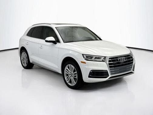 Ibis White 2018 Audi Q5 2.0T Tech Premium
