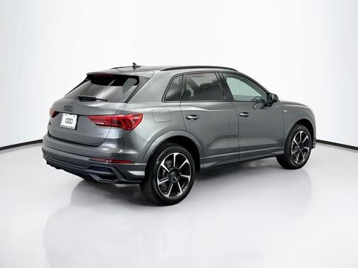 2025 Audi Q3 45 S line Premium Plus