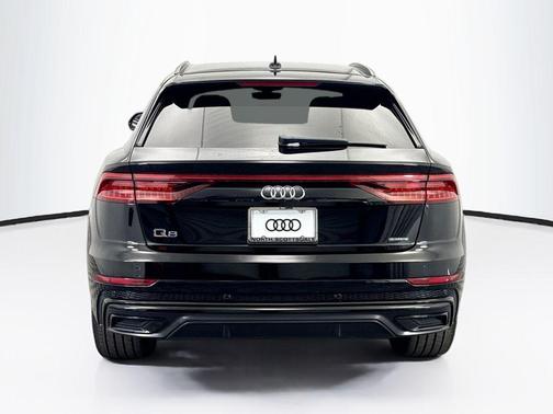 2020 Audi Q8 55 Prestige