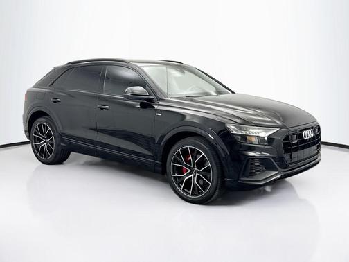 2020 Audi Q8 55 Prestige