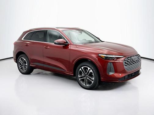 2025 Audi Q5 Premium Plus TFSI quattro S tronic