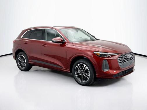 Red Metallic 2025 Audi Q5 Premium Plus TFSI quattro S tronic