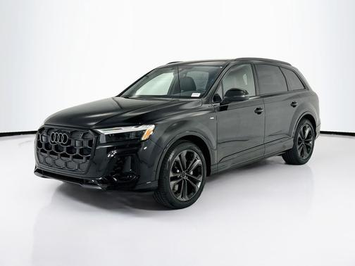Mythos Black Metallic 2026 Audi Q7 Premium Plus