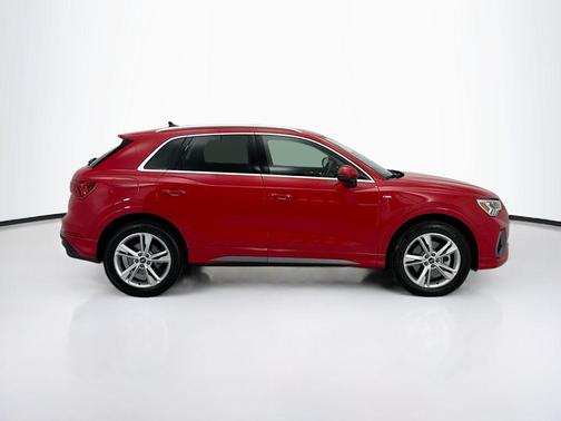 Tango Red Metallic 2023 Audi Q3 45 S line Premium Plus