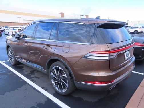 2022 Lincoln Aviator Reserve AWD
