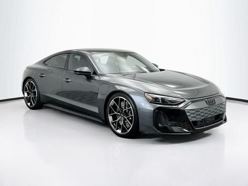 2026 Audi RS e-tron GT quattro