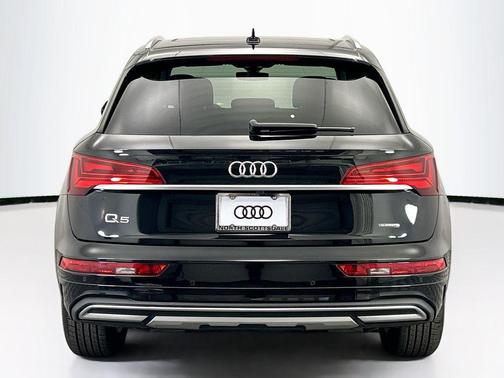 2023 Audi Q5 40 Premium