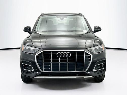 2023 Audi Q5 40 Premium