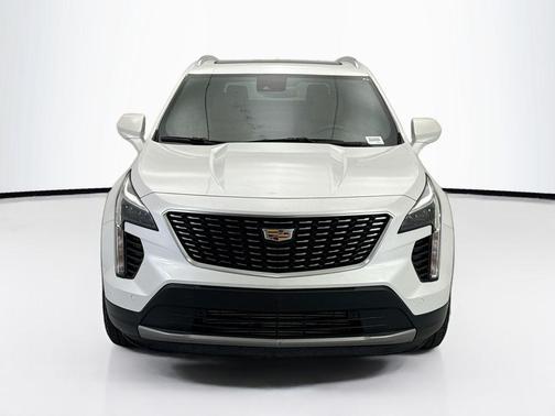 Crystal White Tricoat 2019 Cadillac XT4 Premium Luxury