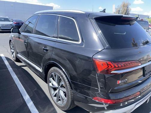 Orca Black Metallic 2021 Audi SQ7 4.0T Premium Plus