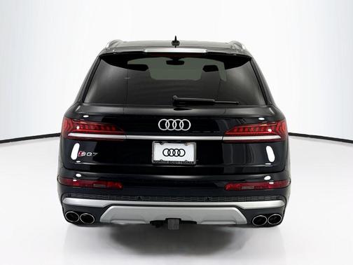 Orca Black Metallic 2021 Audi SQ7 4.0T Premium Plus