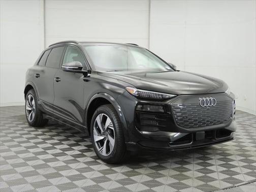 2025 Audi Q6 e-tron Premium Plus quattro