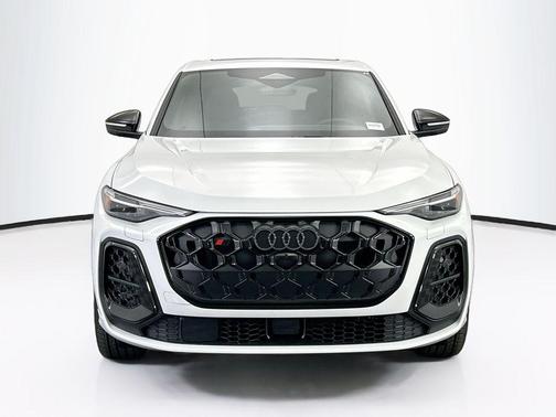 2025 Audi SQ5 3.0T Premium Plus