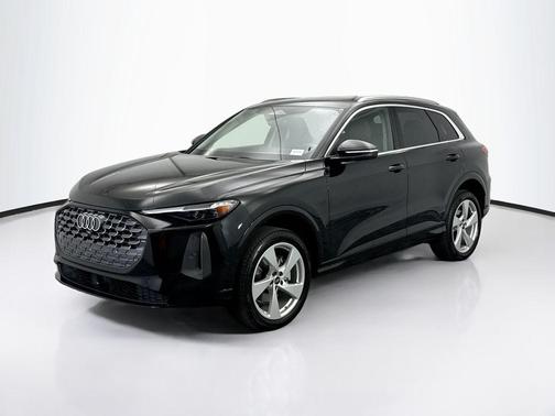 2025 Audi Q5 Premium Plus TFSI quattro S tronic