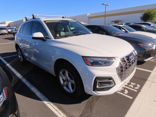 2023 Audi Q5 40 Premium