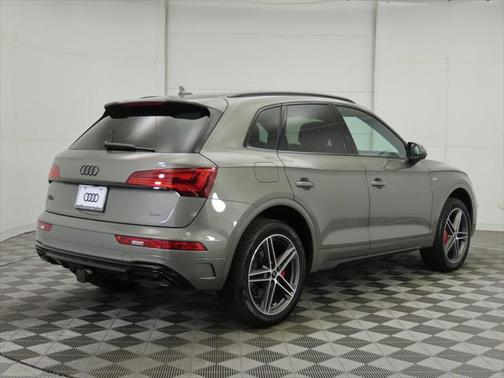 2025 Audi Q5 55 S line Premium Plus