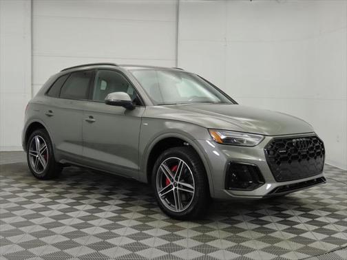 2025 Audi Q5 55 S line Premium Plus
