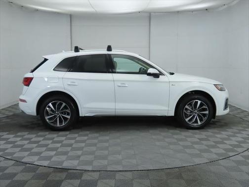 2024 Audi Q5 45 S line Premium Plus