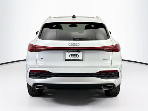 2025 Audi Q5 Premium Plus TFSI quattro S tronic