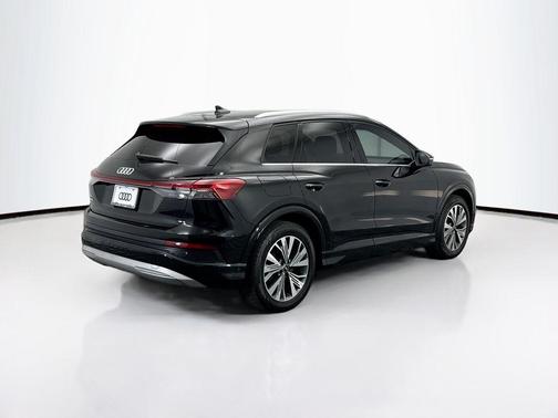 2023 Audi Q4 e-tron Premium Plus 40 RWD