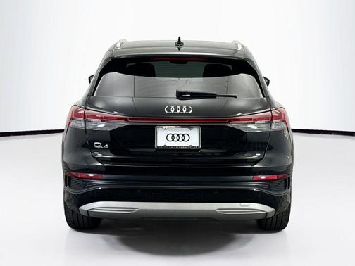 2023 Audi Q4 e-tron Premium Plus 40 RWD