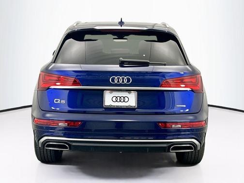 2022 Audi Q5 45 S line Premium