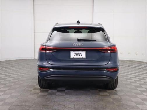 2025 Audi Q6 e-tron Premium Plus