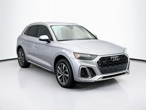 2023 Audi Q5 45 S line Premium