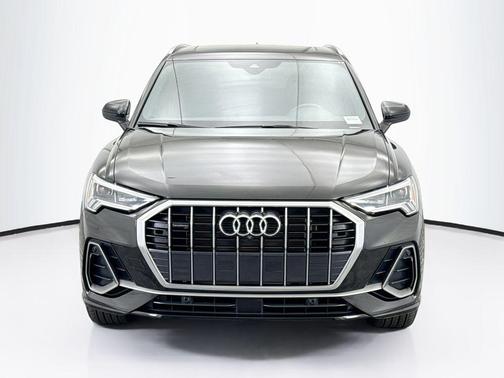 2023 Audi Q3 45 S line Premium Plus