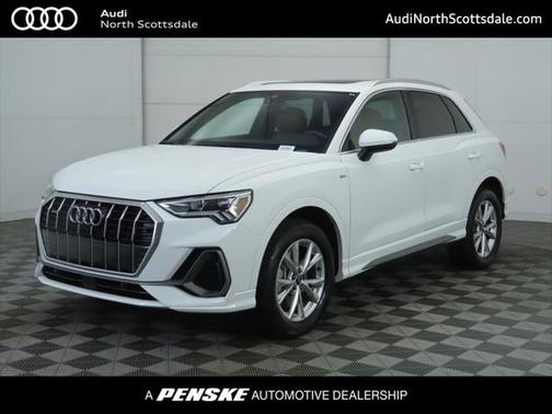 2024 Audi Q3 Premium 45 TFSI S line quattro Tiptronic