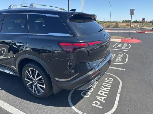 Mineral Black 2023 INFINITI QX60 SENSORY