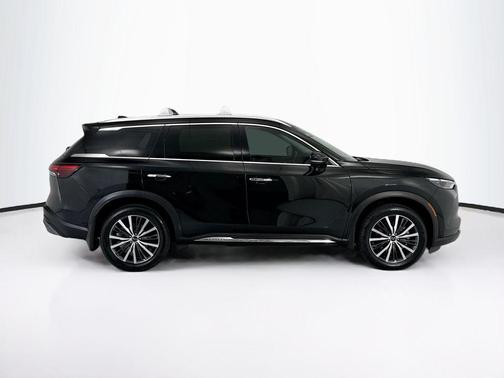 Mineral Black 2023 INFINITI QX60 SENSORY