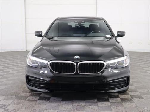 2019 BMW 530 530i